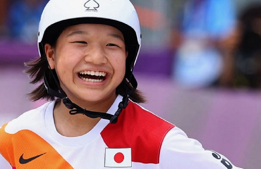 Skateboard: Momiji Nishiya, tredicenne, ottiene l’oro