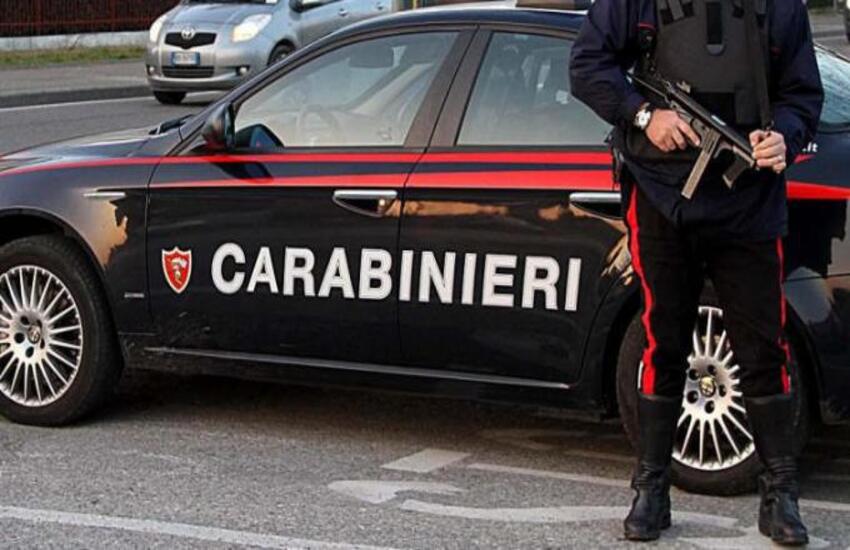Associazione mafiosa, estorsione e appropriazione indebita: arrestato 57enne a Rometta Marea