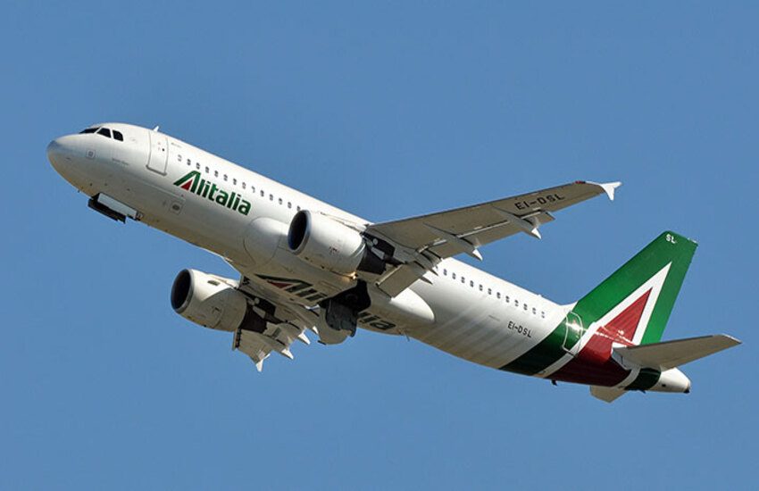 Alitalia: Stop ai voli dal 15 ottobre, sostituzione o rimborso biglietti