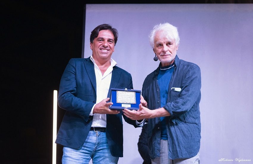 Premio Luigi Maina, Pogliese: “Giusto riconoscimento a un uomo che ha lasciato un segno incancellabile” – FOTO