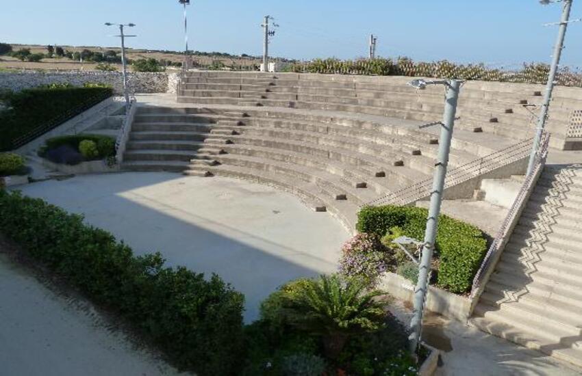 Un “Palco di stelle” tra Poggio del Sole e la Tenuta Chiaramonte Le Gramole. Musica, arte e intrattenimento dal 9 agosto al 13 settembre