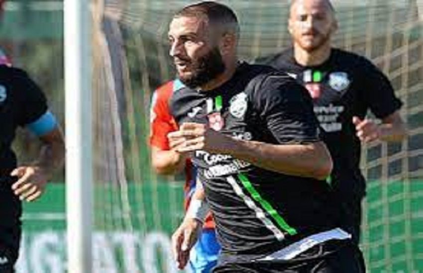 Calcio Catania, altra perdita: rescisso contratto con Sales