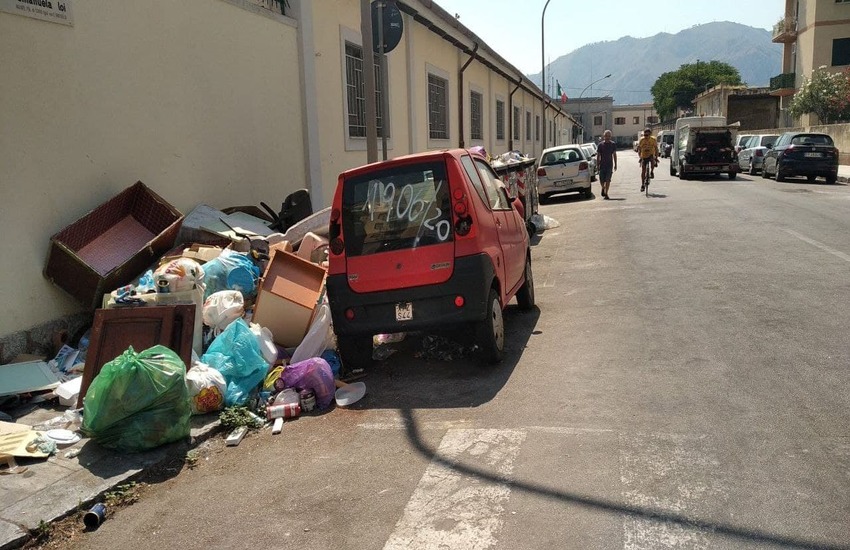 Emergenza rifiuti Palermo – Gelarda e  Caronia: “Caruso abbia rispetto per i cittadini”