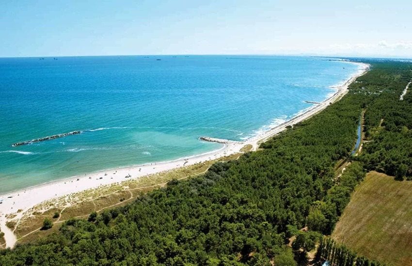 Litorale ravennate: ritrovati tre cadaveri