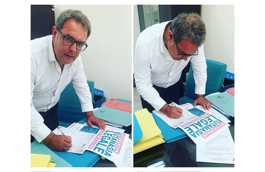Cesa, il sindaco Guida firma per il referendum per l’eutanasia