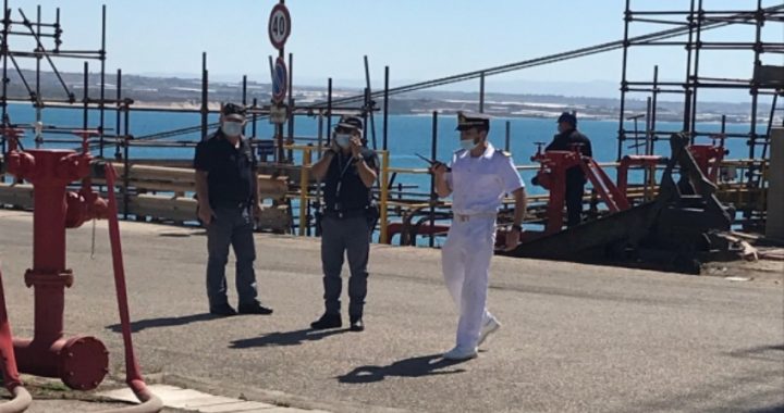 Gela, Guardia Costiera: esercitazione di security portuale