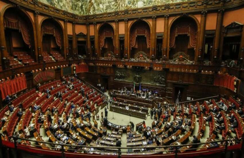 Green pass obbligatorio per accedere a Camera deputati