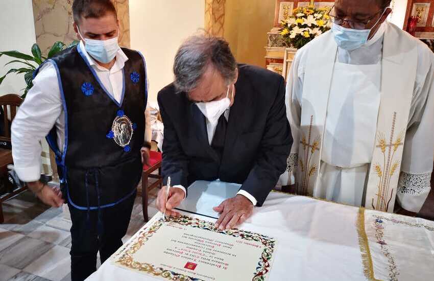 Il sindaco ha consegnato la “Chiave d’Oro” della città alla Santuzza – Foto gallery