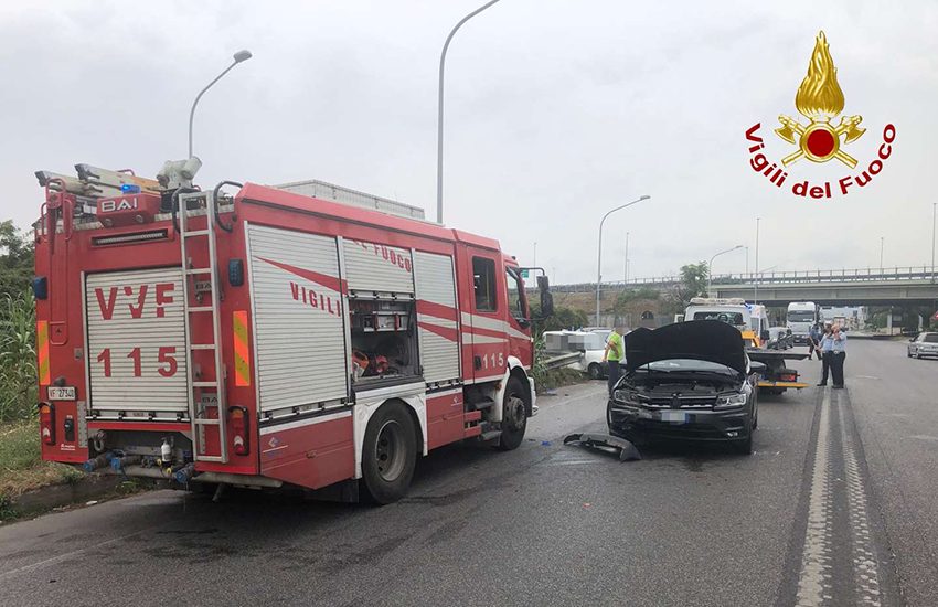 Ruba dalla scena di un incidente mortale a Terracina: condannato vigile del fuoco