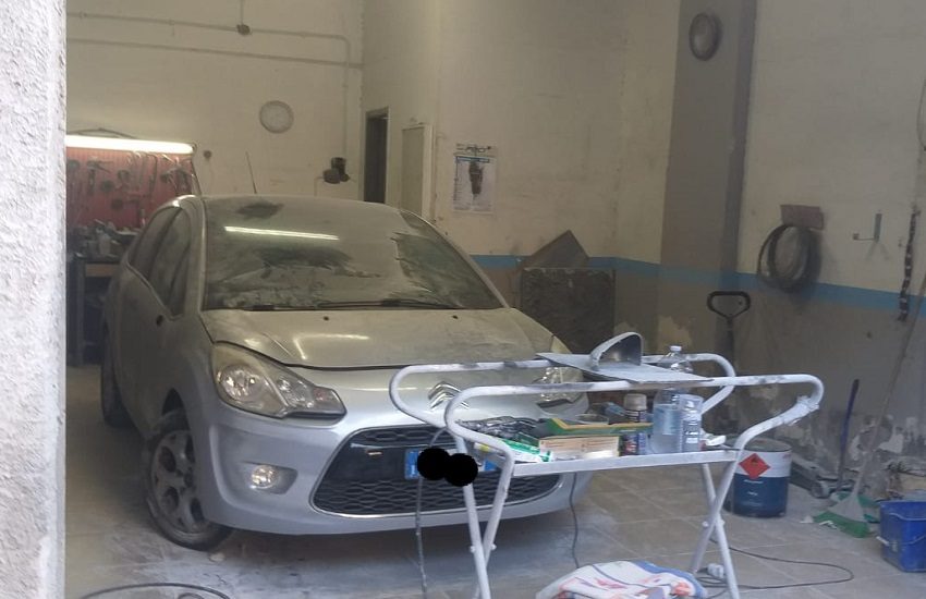 Catania, controlli Vigilanza Ambientale: denunciato proprietario autocarrozzeria e spento incendio a Villa Curia