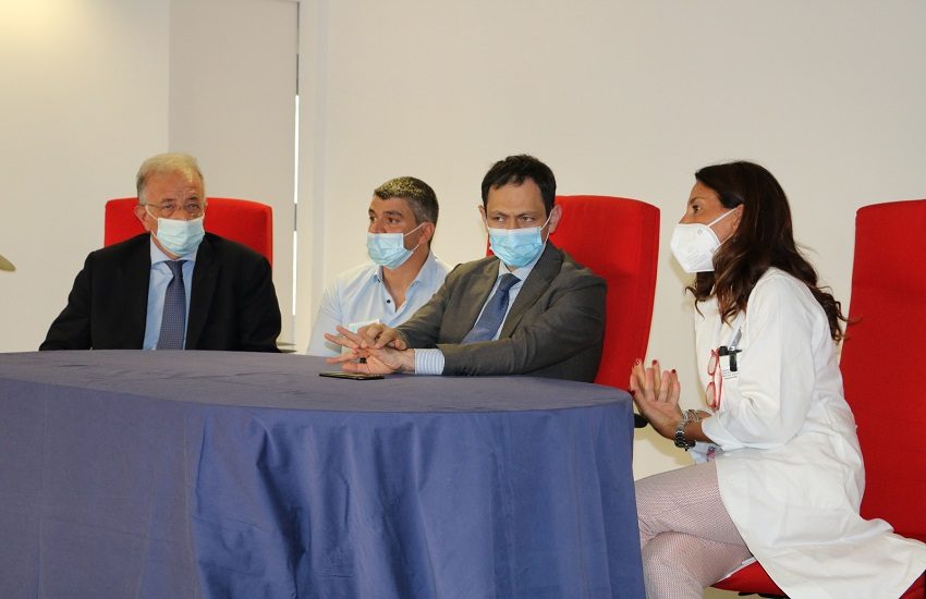 Ospedale Cannizzaro Catania, assessore Razza in visita per il decennale dell’Unità Spinale – VIDEO