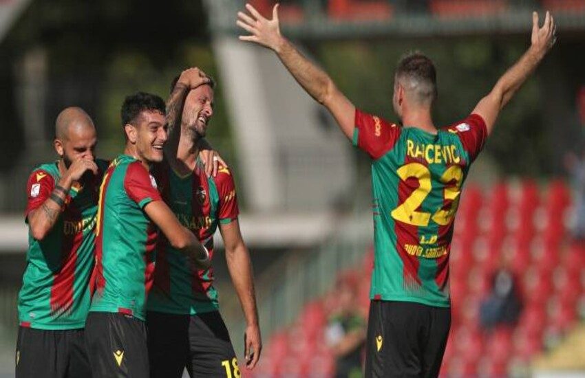 Serie B, la Ternana trova la prima vittoria in campionato contro il Parma