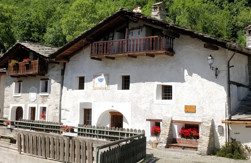 Piemonte, 40mila euro per comprare o ristrutturare la casa in montagna: bando e requisiti