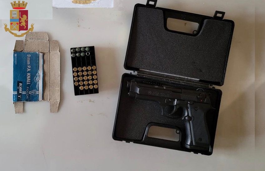 Misteriosa lite in centro. 20enne spara tre colpi d’arma da fuoco in aria, poi ferisce 19enne