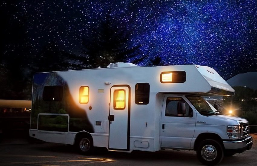 Omicidio del camper, Gabby Petito è scomparsa dalla scena: e Brian Laundrie?