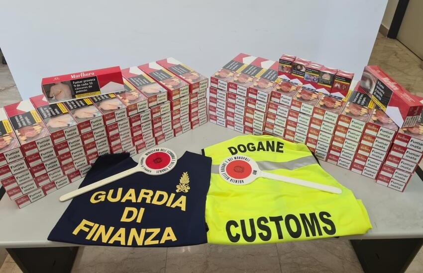 Palermo, avevano oltre 100 stecche di sigarette di contrabbando, denunciati due marittimi di una nota compagnia