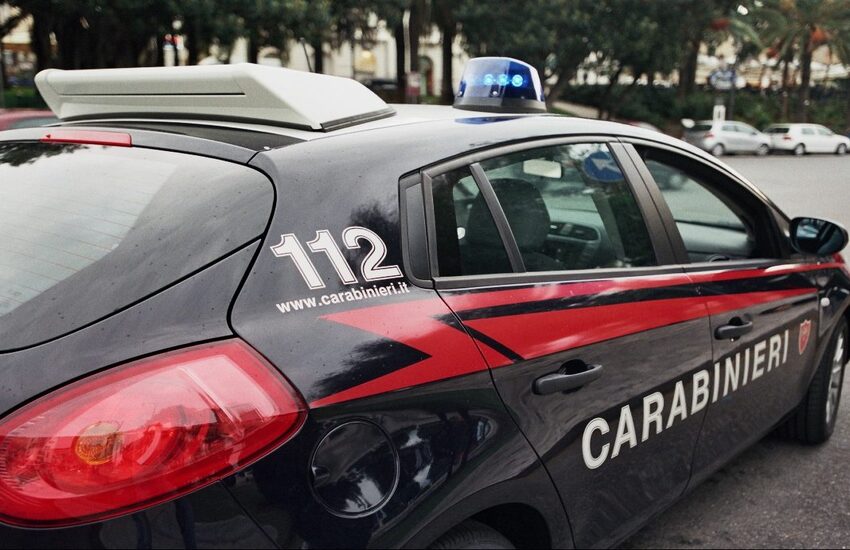 Milano: Uomo accoltellato in piazza XXIV Maggio, è in condizioni critiche