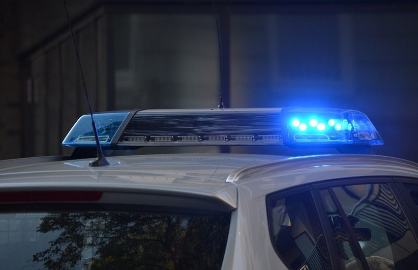 Bimbo di 2 anni spara e uccide la mamma mentre è collegata su Zoom