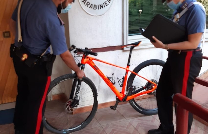 Falsomiele, ciclista travolto e derubato della bici, denunciato 55enne
