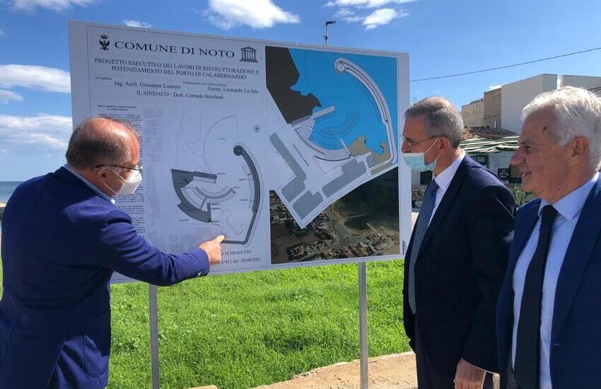 Infrastrutture, Falcone: «Investiamo 7 milioni, Noto avrà il suo porto a Calabernardo»