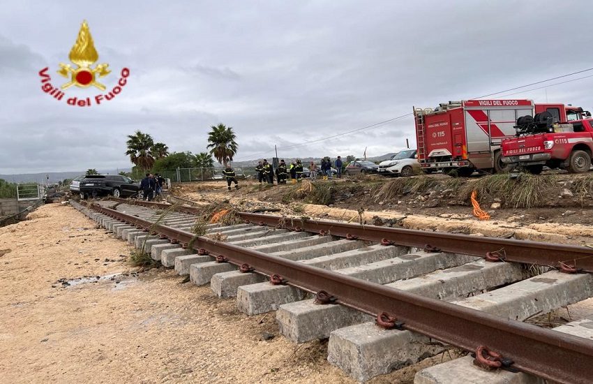 Coppia dispersa a Scordia: trovato senza vita l’uomo a qualche metro dalla SP 28, ecco chi è – FOTO e VIDEO