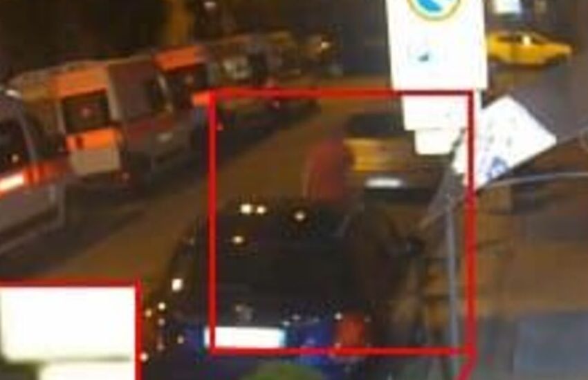 Reggio Calabria, arrestato piromane delle automobili: incendiò l’ambulanza della Croce Rossa
