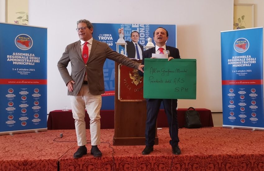 De Luca “sfratta” Miccichè e Musumeci: “Sarò il sindaco dei siciliani”