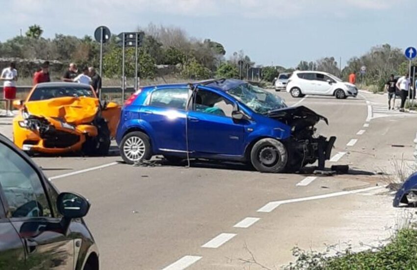 Altro incidente mortale nel Salento. Schianto tra due auto, muore una coppia