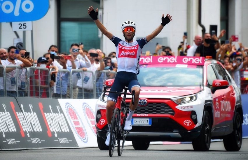 Giro di Sicilia: Vincenzo Nibali torna a vincere dopo più di due anni sulle strade dove pedalava da bambino