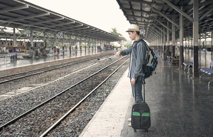 L’annuncio di Ferrovie dello Stato: chiusa la linea Roma-Napoli. Pendolari disperati
