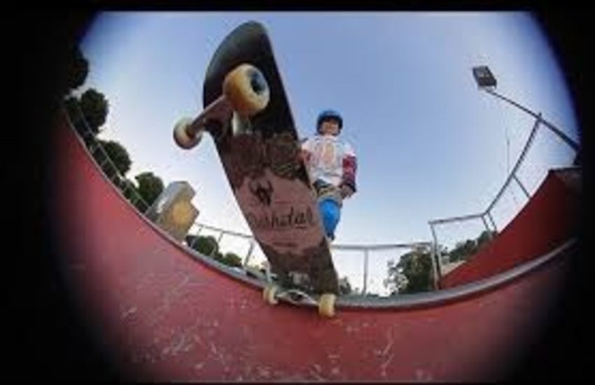 Gli atleti della società ragusana “Southopia” di skate pronti alle finali nazionali a Roma. Lunedì 11 saranno ricevuti in Comune