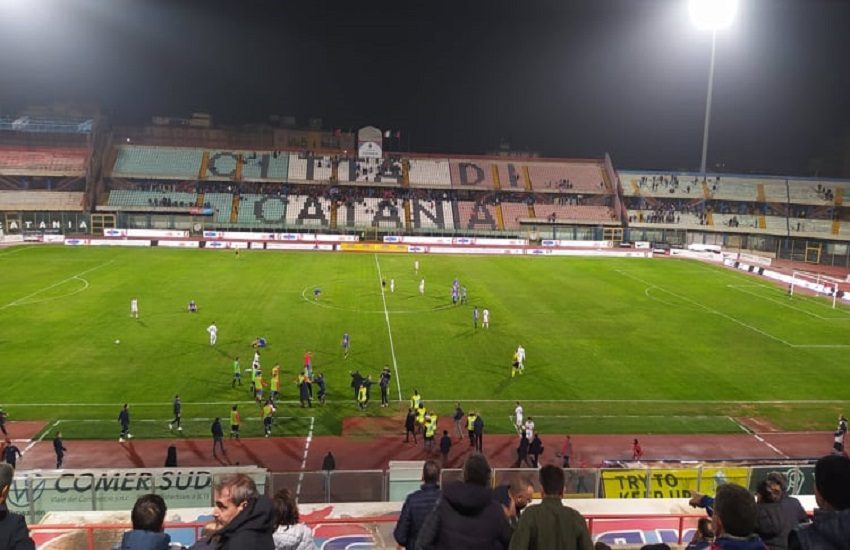 Il Catania piega la Vibonese nel giorno del pagamento degli stipendi: al Massimino decide Russini