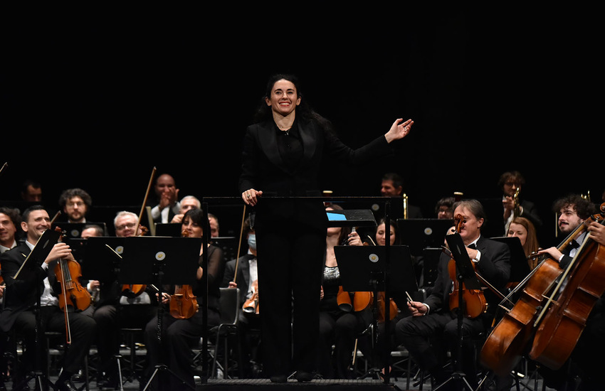 Taranto: Tchaikovsky, travolgente debutto all’Orfeo per stagione orchestrale 2021-2022
