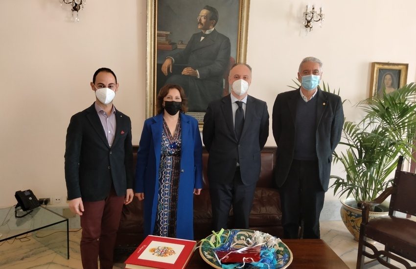 Caltagirone, firmato un protocollo d’intesa per la prevenzione della violenza sulle donne e la disparità di genere