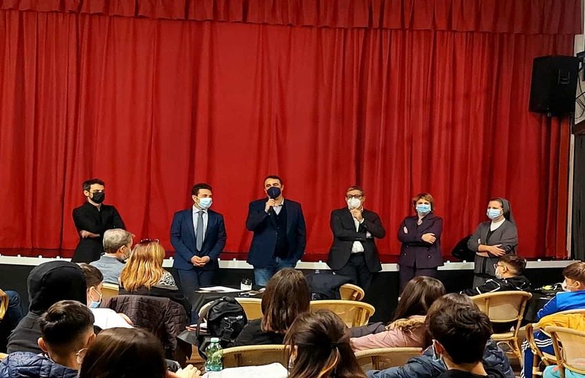 Catania. Presentato il progetto “Giovani Spettacolari”: laboratori di recitazione teatrale e cinema per i ragazzi dei quartieri San Giorgio/Librino e Nesima/Monte Po