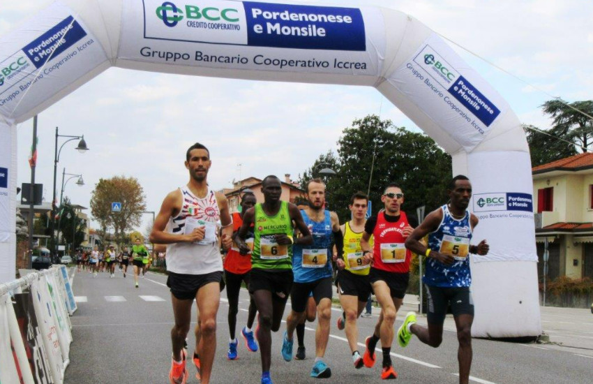 Maratonina di San Biagio, doppietta etiope, Esposito di bronzo