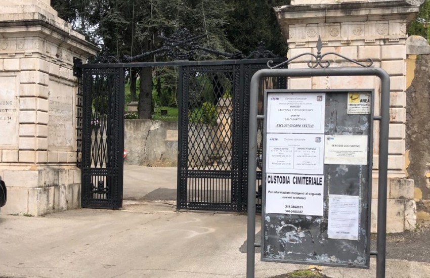 Caos sepolture al cimitero di Sezze: importante annuncio del sindaco Lucidi