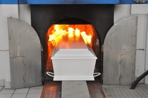 Forno crematorio al cimitero di Fondi; la determina del comune pone fine alla vicenda?