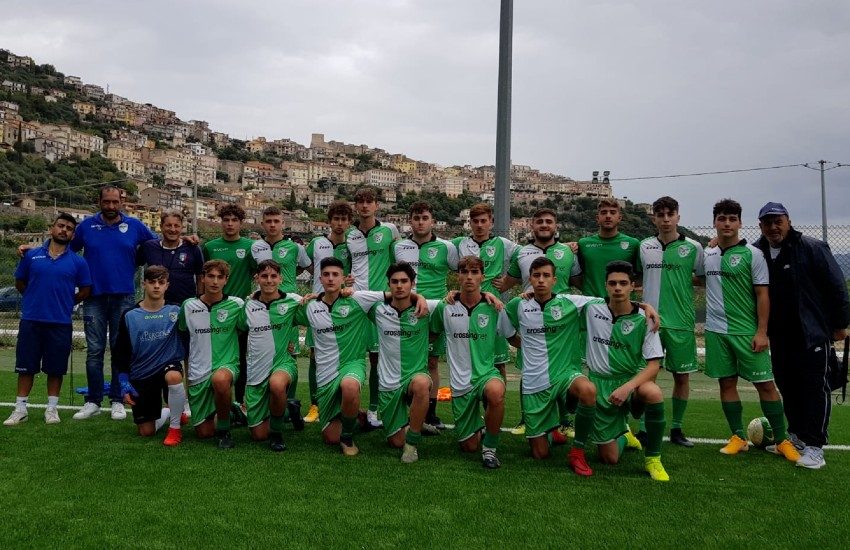 Calcio, i giovani del Monte San Biagio aggrediti a calci e pugni dopo una gara a Velletri
