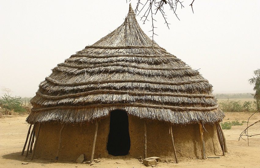Niger, incendio di una scuola: tanti bambini morti (come erano costruite le aule?)
