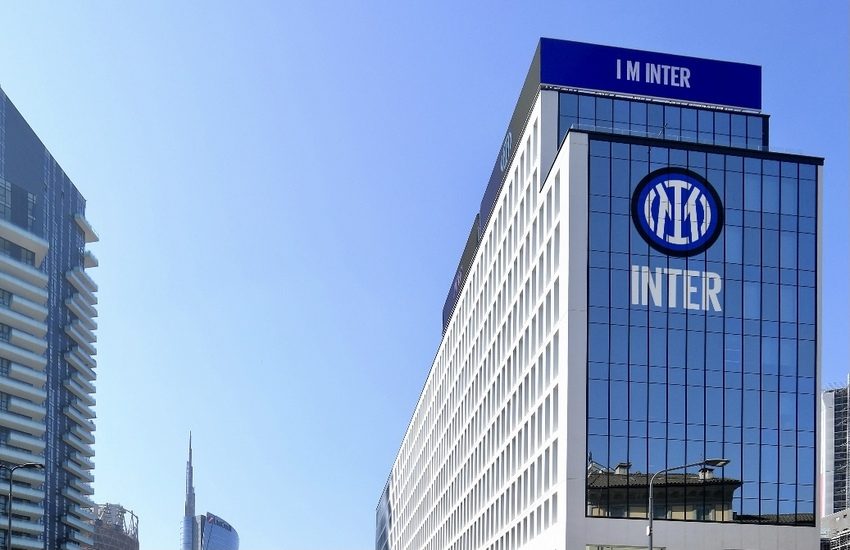 Indagini su plusvalenze: GdF in sedi di Inter, Lega e Milan