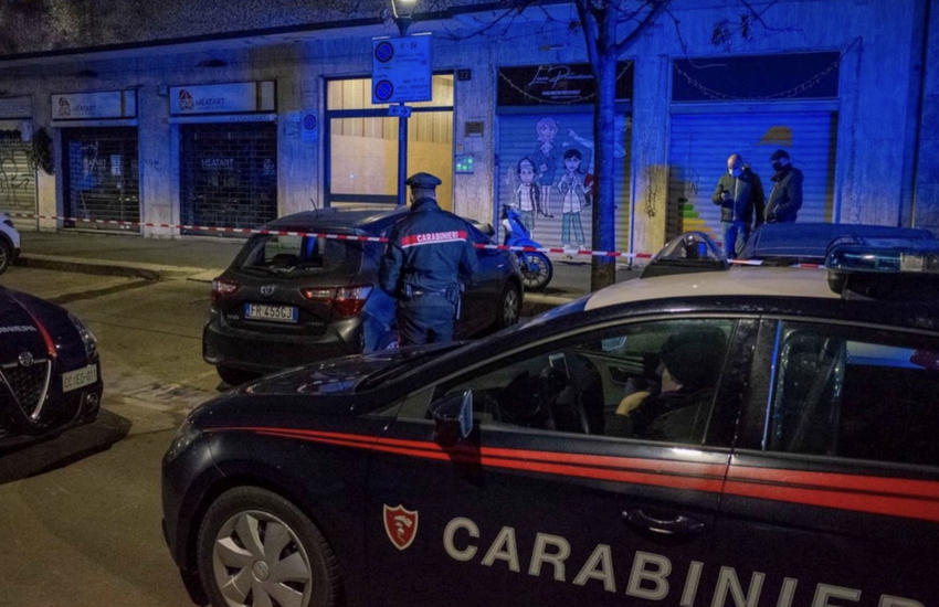 Milano: Anziano ucciso a coltellate nel suo appartamento