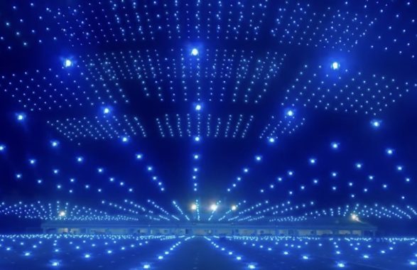 Aumenta la popolarità dei droni per il nuovo anno: i fuochi d'artificio potrebbero sparire?