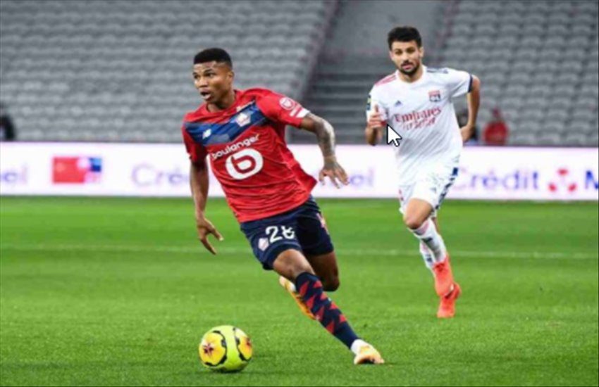 Mercato Napoli, si corre ai ripari: arriva Mandava a gennaio?