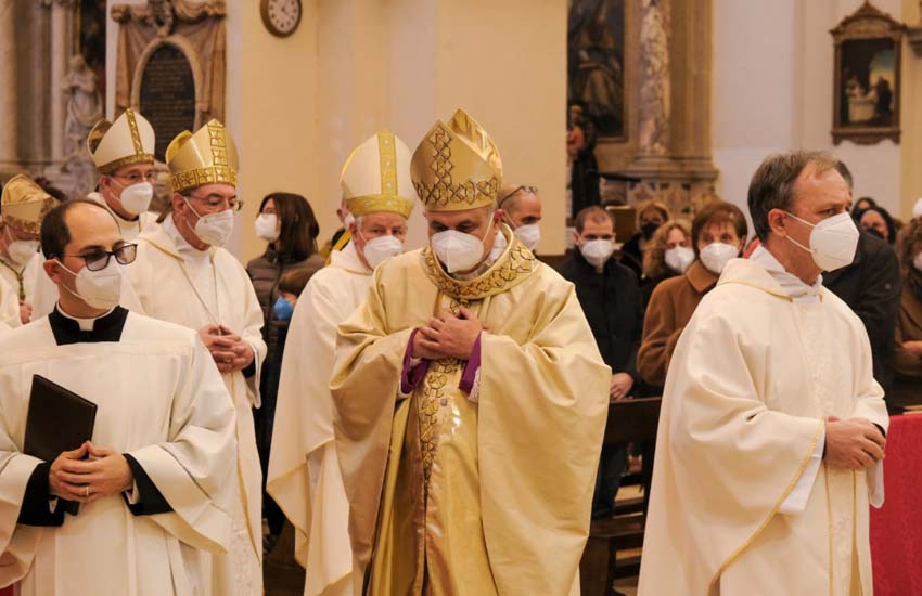 Chioggia, ieri l’ingresso del nuovo Vescovo Dianin