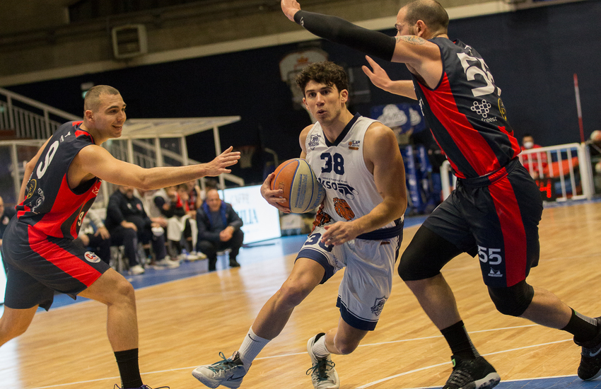 Virtus Kleb Ragusa battuta in casa dalla CJ Basket Taranto
