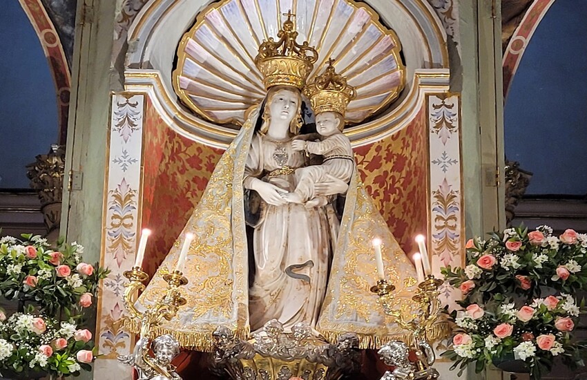 Al Santuario di Chiaramonte Gulfi commemorate le vittime del 1693 dopo il grande terremoto. Celebrato il patrocinio della Vergine Maria, Patrona e regina di Chiaramonte