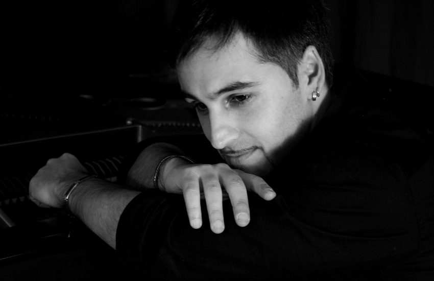 “Hic et nunc”, il nuovo album del pianista  Ivano Leva