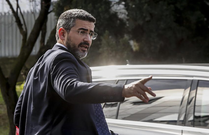 Fraccaro espulso dal M5S? Avviato procedimento voluto da Conte