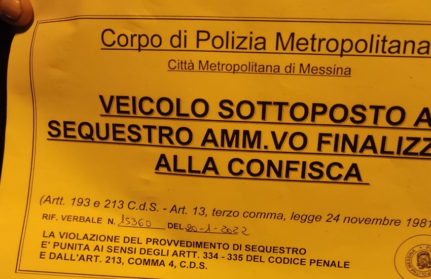 Polizia Metropolitana, sequestrato un motociclo a Villaggio Santo